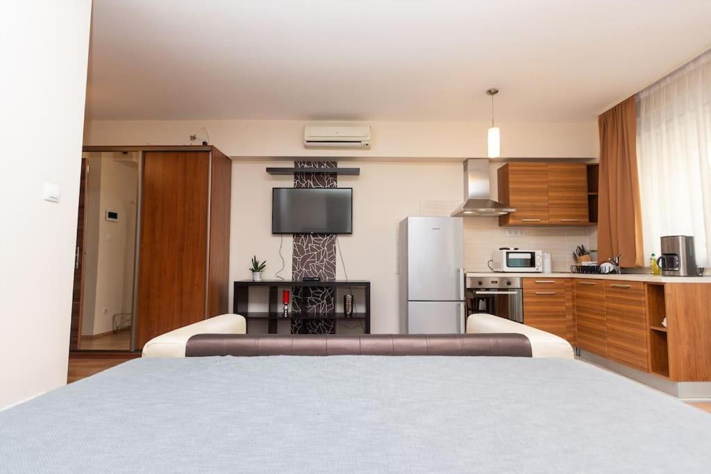 Flat On Corvin Promenade With Big Balcony Daire Budapeşte Dış mekan fotoğraf