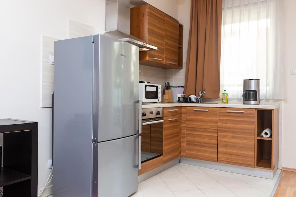 Flat On Corvin Promenade With Big Balcony Daire Budapeşte Dış mekan fotoğraf